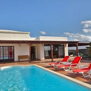 Celeste Villa Playa Blanca (Lanzarote)